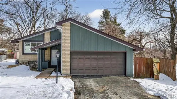 1283 Kew Gardens Drive, Florissant, MO 63031