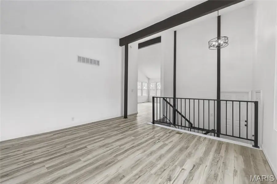 1283 Kew Gardens Drive, Florissant, MO 63031 - #2