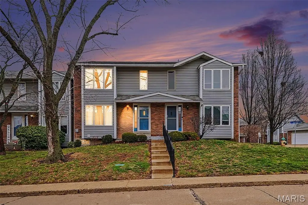 202 King Drive #B, Saint Charles, MO 63303 - #1