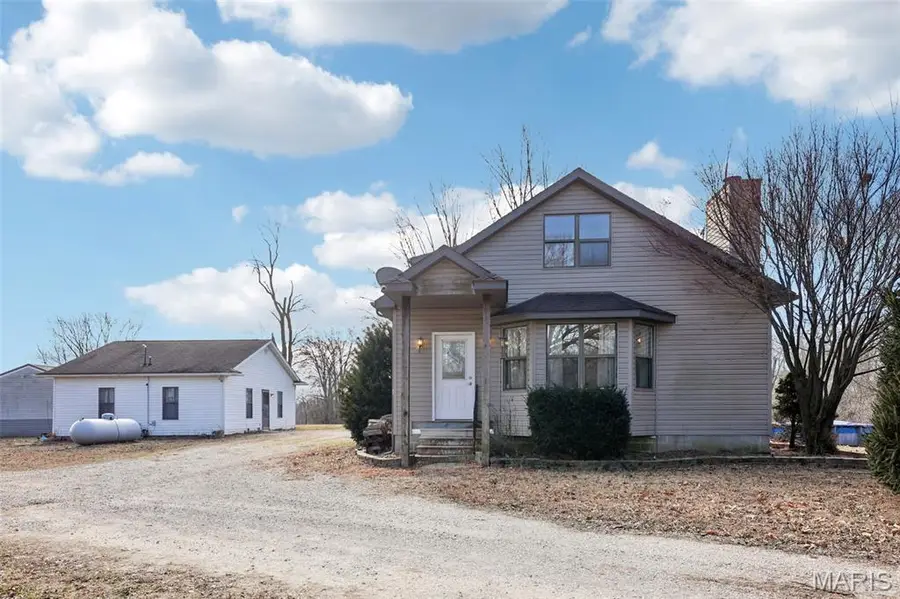 8602 E Kirsch Road, Troy, IL 62294 - #2