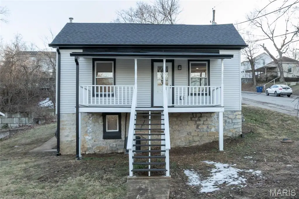 401 E Miller Street, De Soto, MO 63020 - #1