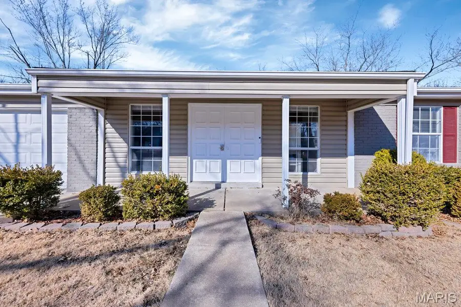 6995 Candlewick Way, Saint Louis, MO 63033 - #3