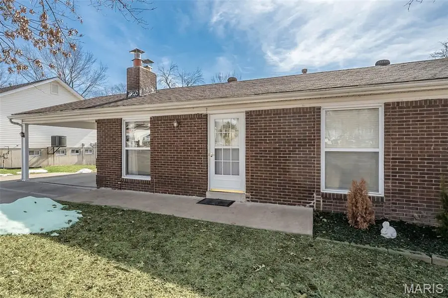 7 King Circle, Ofallon, MO 63366 - #3