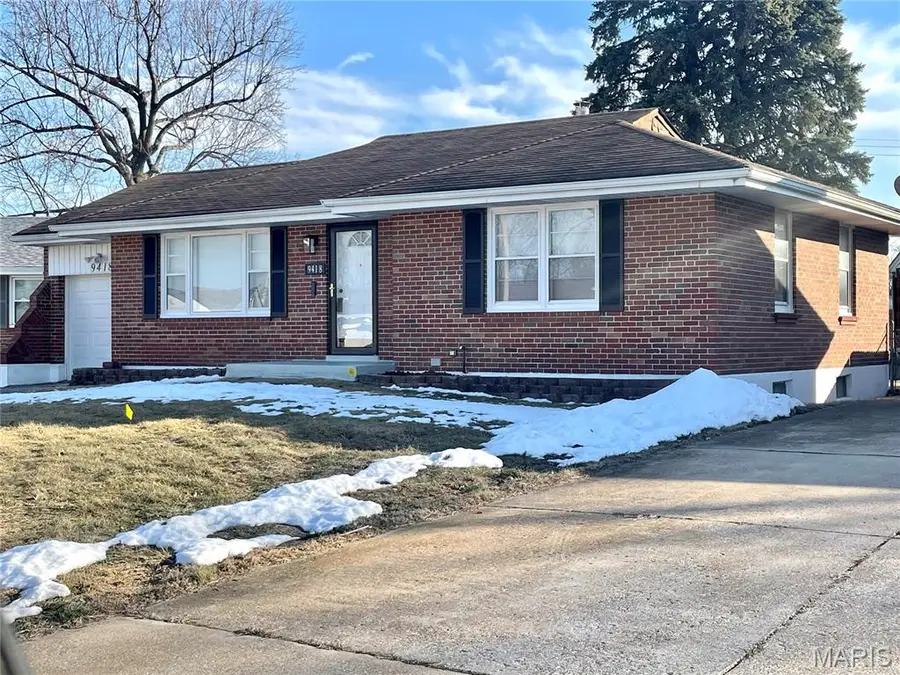 9418 Pattonwood Drive, Jennings, MO 63136 - #2