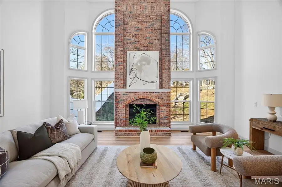 100 Gailwood Drive, Saint Peters, MO 63376 - #2