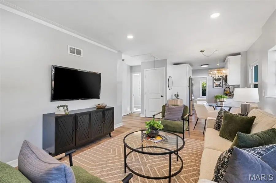 1243 Fairview Avenue, Saint Louis, MO 63130 - #3