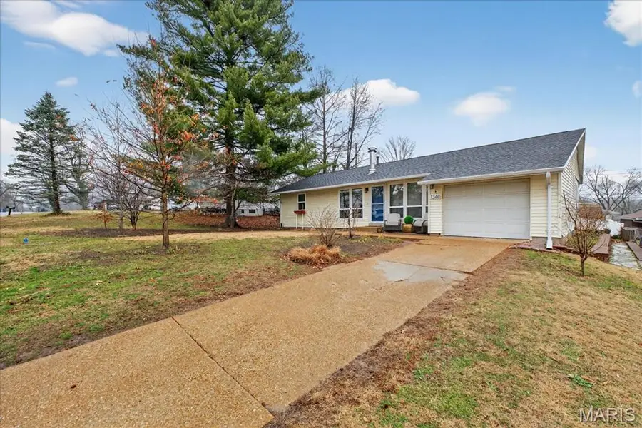 1340 Samoa Drive, Saint Louis, MO 63126 - #2