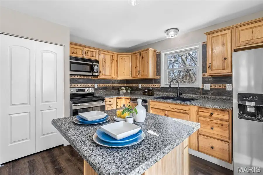 39 Huntsman Trail, Saint Peters, MO 63376 - Image #2