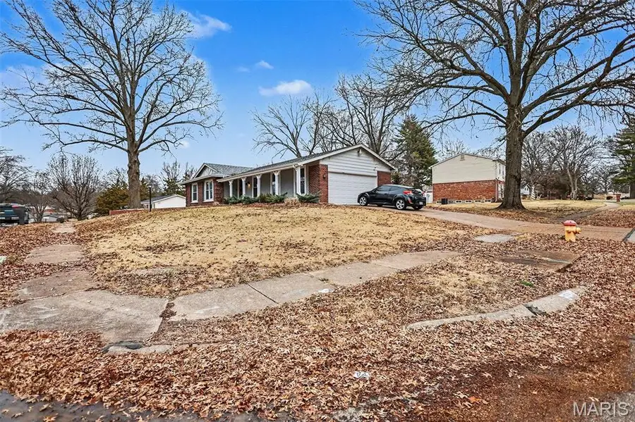 11720 Sheffield Drive, Florissant, MO 63033 - #2