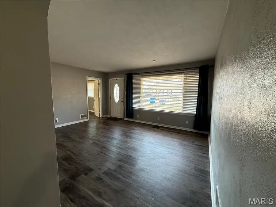 2918 Indiana Avenue, Granite City, IL 62040 - #2