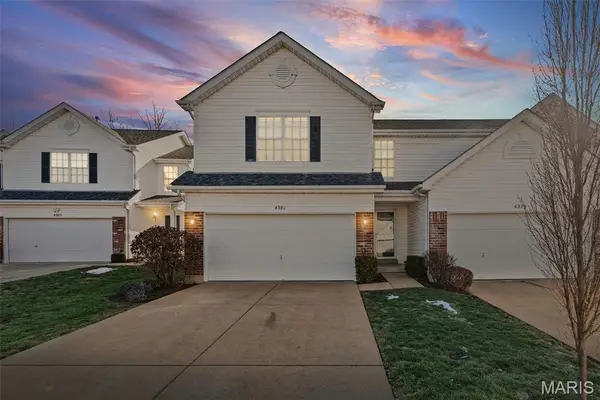 4381 Bristol View Court, St Louis, MO 63129