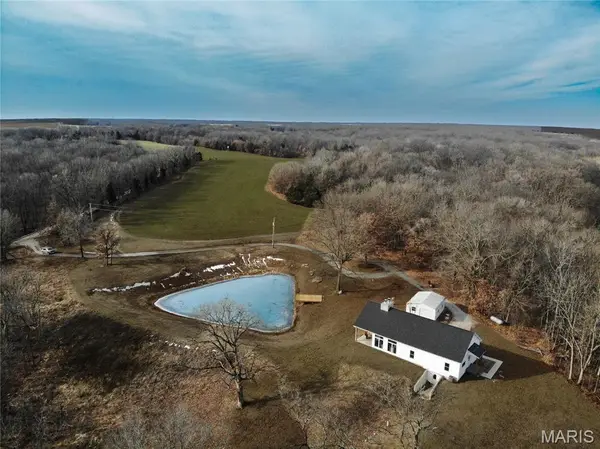 29100 Monroe Road 336, Paris, MO 65275