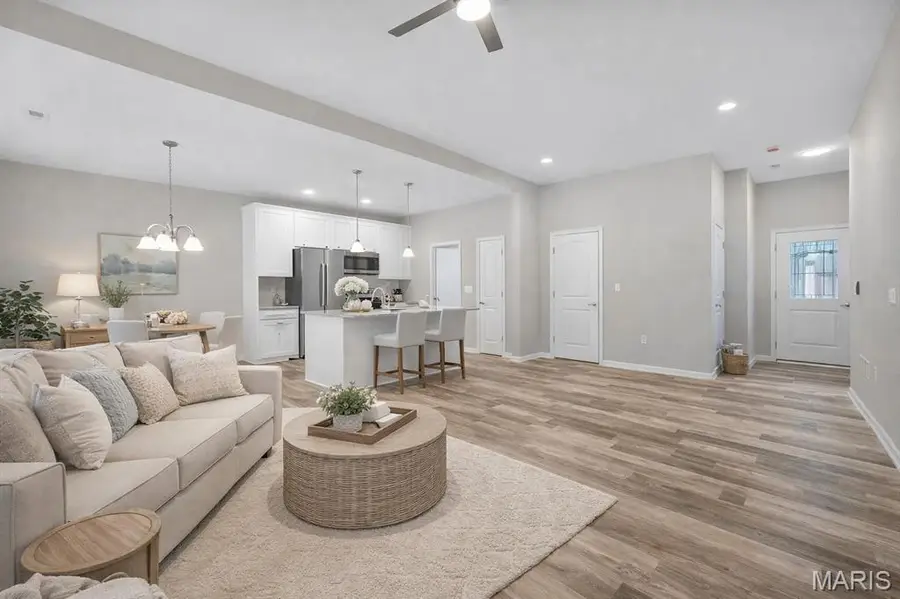 206 Jimmy H Drive, Jonesburg, MO 63351 - #2