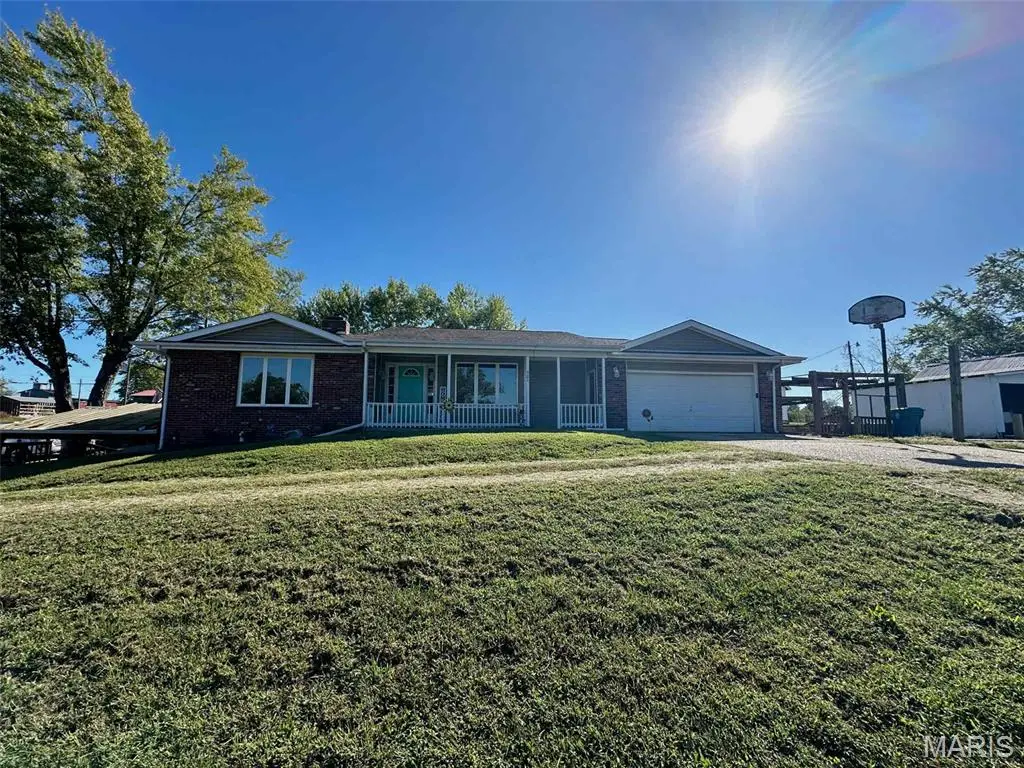 301 Lincoln Ave, Bunker, MO 63629 - #1