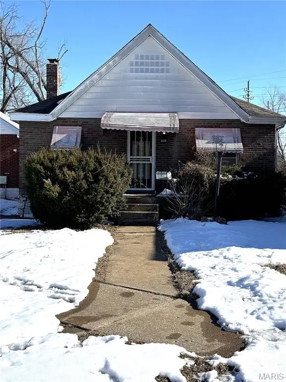 8538 Lowell Street, St Louis, MO 63147