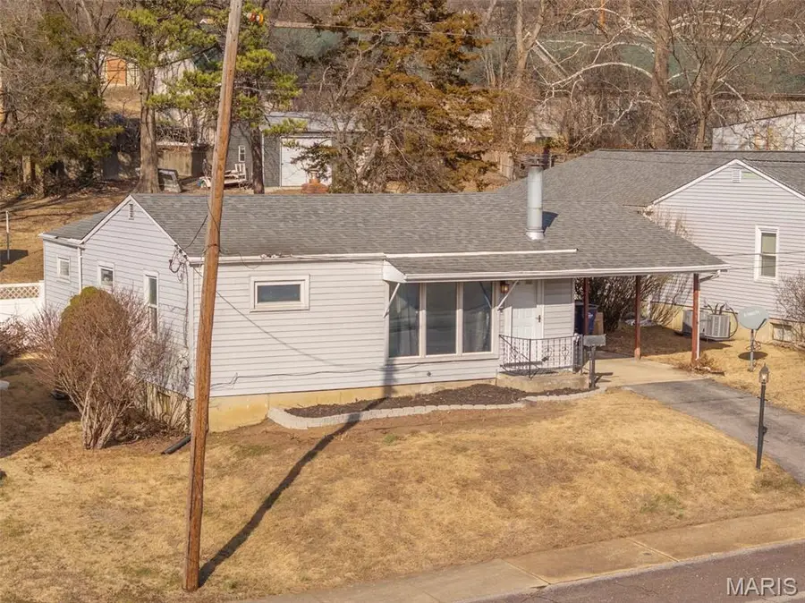 801 W Union Street, Pacific, MO 63069 - #2