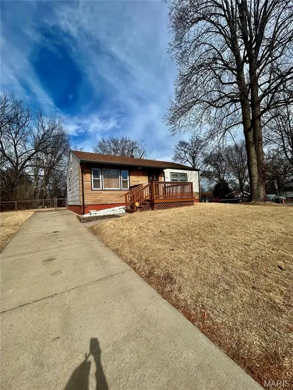 941 Highmont Drive, Ferguson, MO 63135 - #3