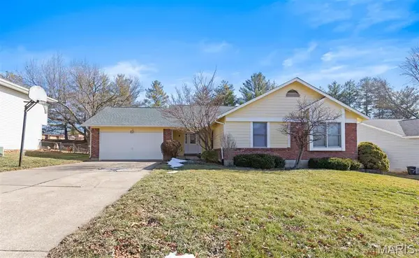 2876 Danube Way, St Charles, MO 63301