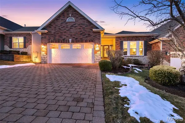 1519 Cattail Way, St Charles, MO 63303