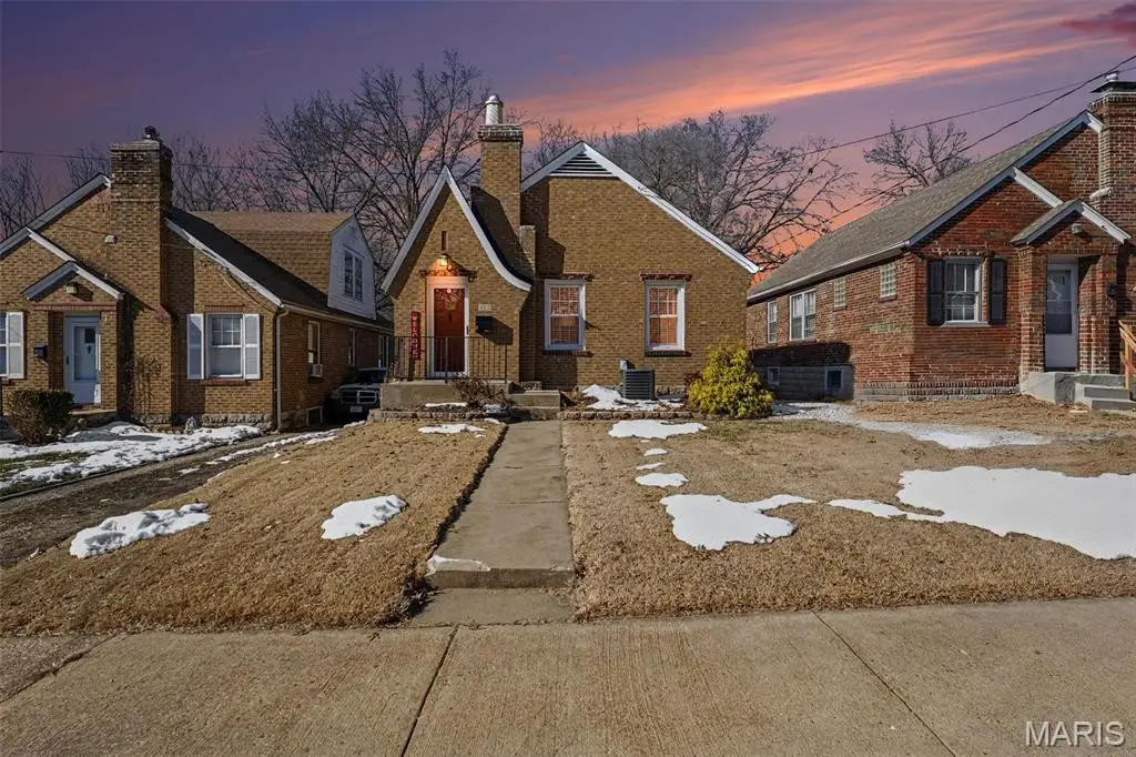 415 Thomas Avenue, Ferguson, MO 63135 - #1