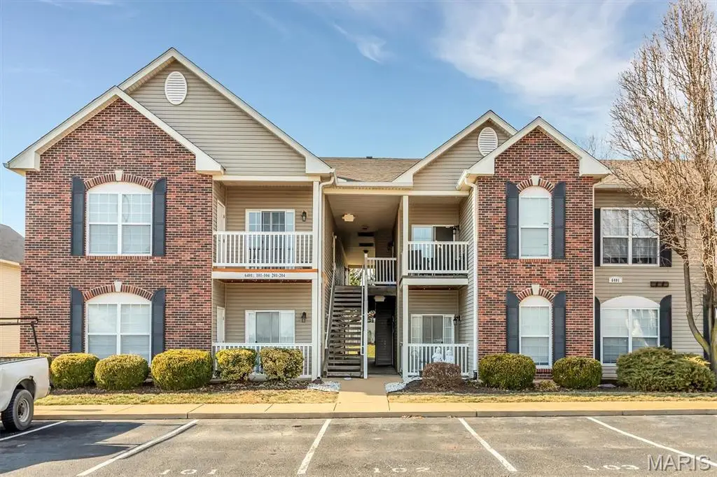 6401 Brookfield Court #102, Tesson Ferry, MO 63129 - #1
