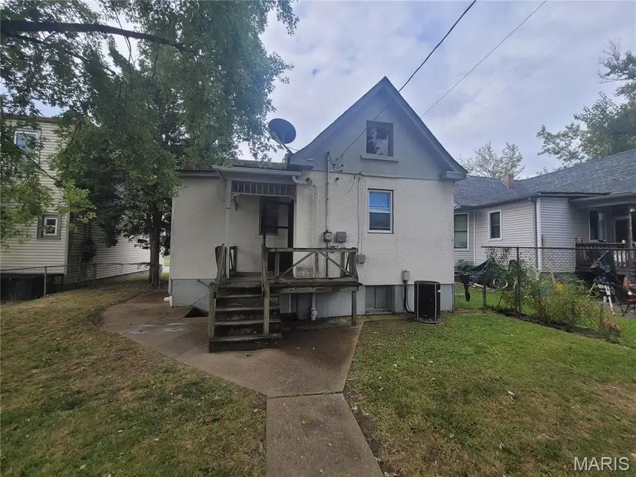 4311 Bates Street, Saint Louis, MO 63116 - Image #2