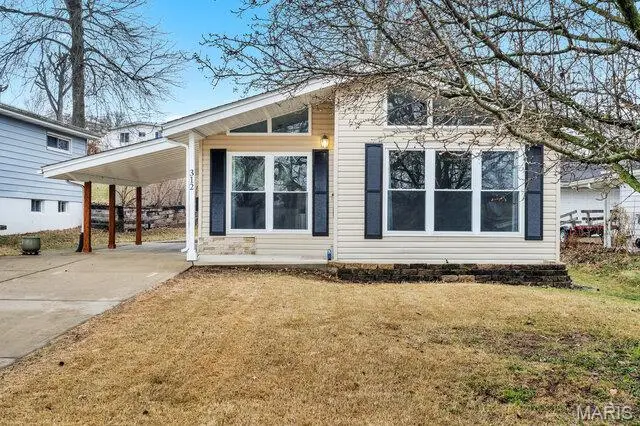312 Ballwin Avenue, Ballwin, MO 63021 - #1