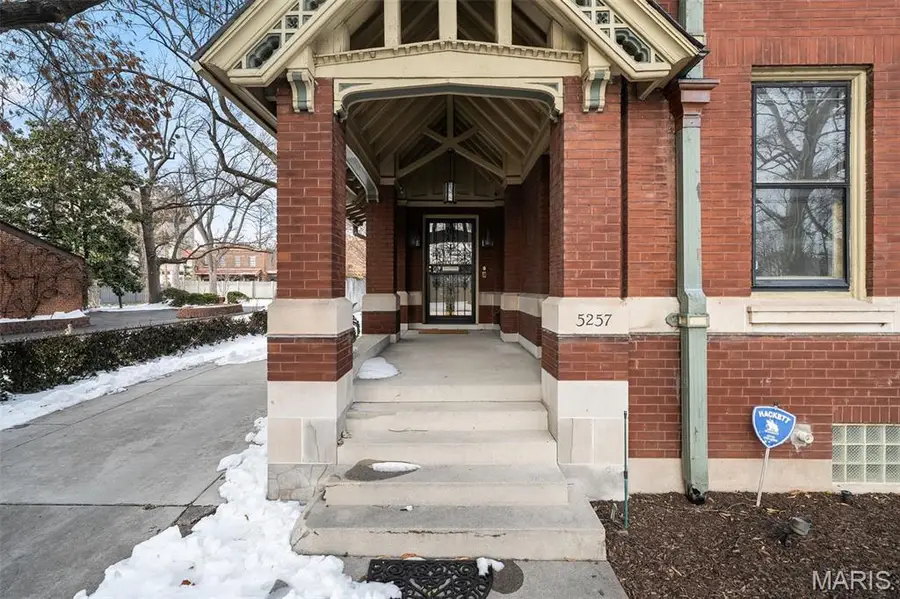 5257 Lindell Boulevard, Saint Louis, MO 63108 - #3