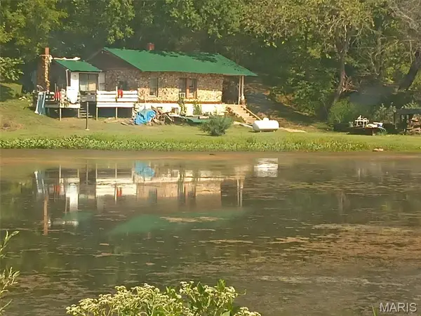 15889 County Road 302, Eminence, MO 65466