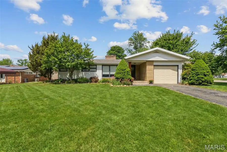 815 M- Carlton Avenue, Mountain Grove, MO 65711 - #2