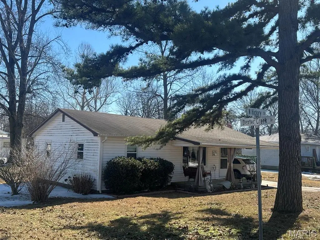 708 N Hickory Street, Dexter, MO 63841 - #1