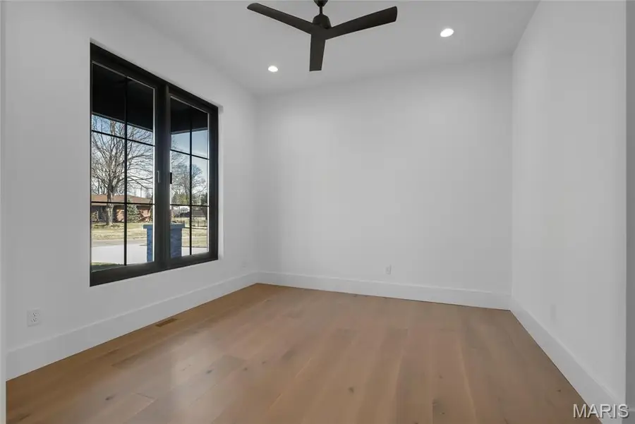 10652 Roanna Lane, Sunset Hills, MO 63128 - #3