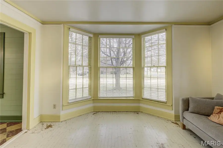 501 Hunter Avenue, Sikeston, MO 63801 - #3