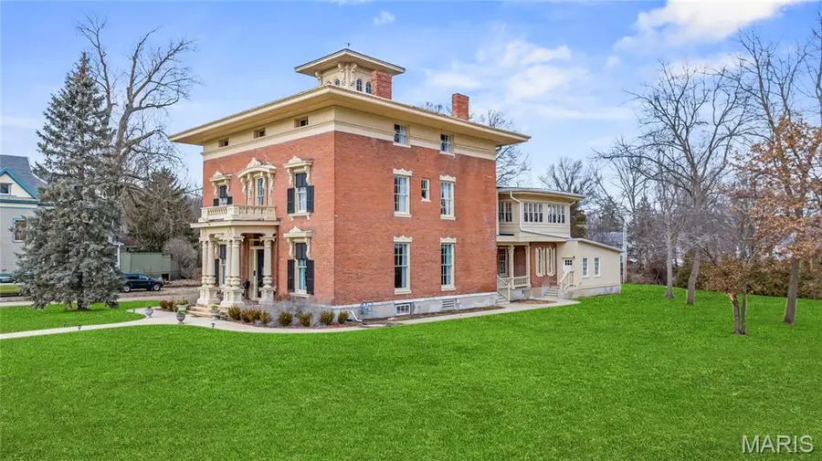 876 W State Street W, Jacksonville, IL 62650 - #3