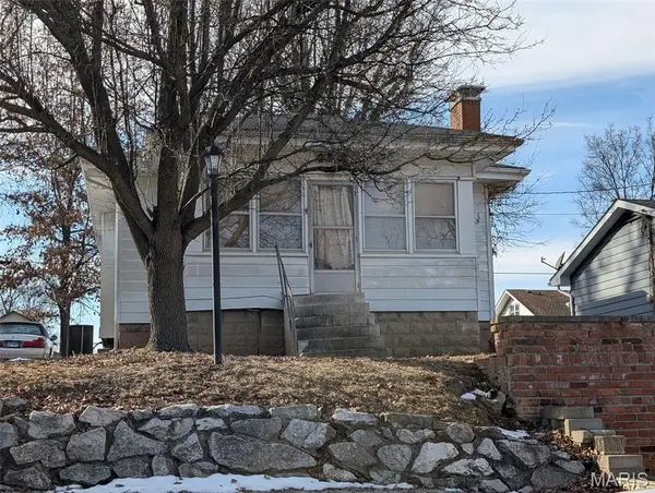 1912 Myrtle Street, Alton, IL 62002