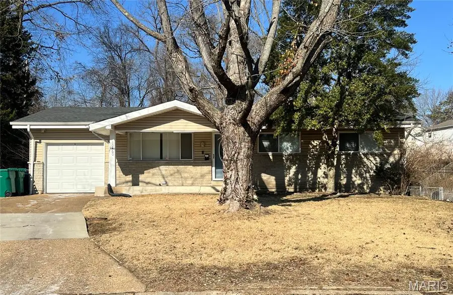 10460 Gardo Court, Bellefontaine Neighbors, MO 63137 - #2