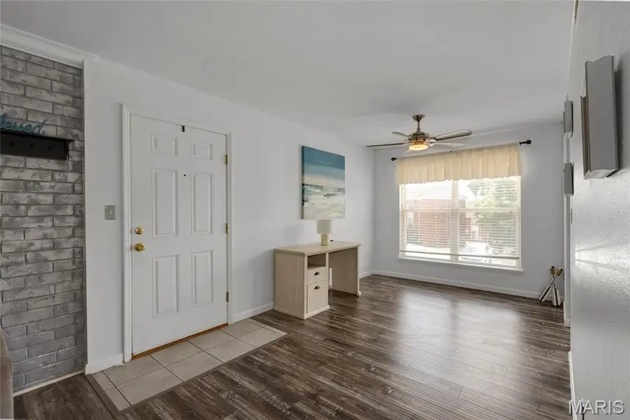 1943 Greenpoint Drive #302, Kirkwood, MO 63122 - #3