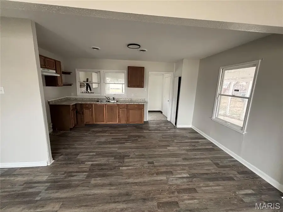 21 Dora Drive, Cahokia, IL 62206 - #2