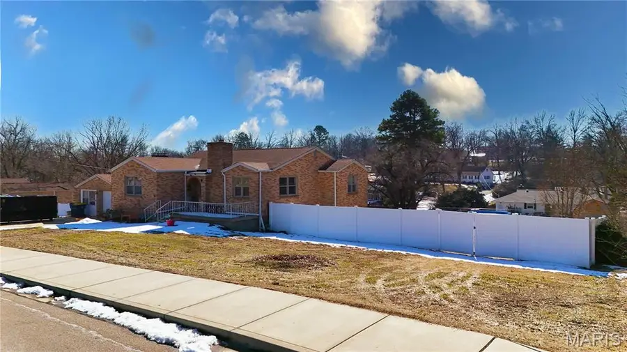 1206 N 3rd Street, Festus, MO 63028 - #2