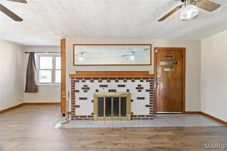 1206 N 3rd Street, Festus, MO 63028 - #3