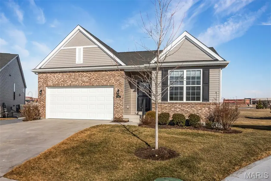 191 Noahs Mill Drive, Lake Saint Louis, MO 63368 - #2