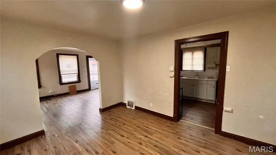 4218 Edgewood Boulevard, Saint Louis, MO 63121 - #2