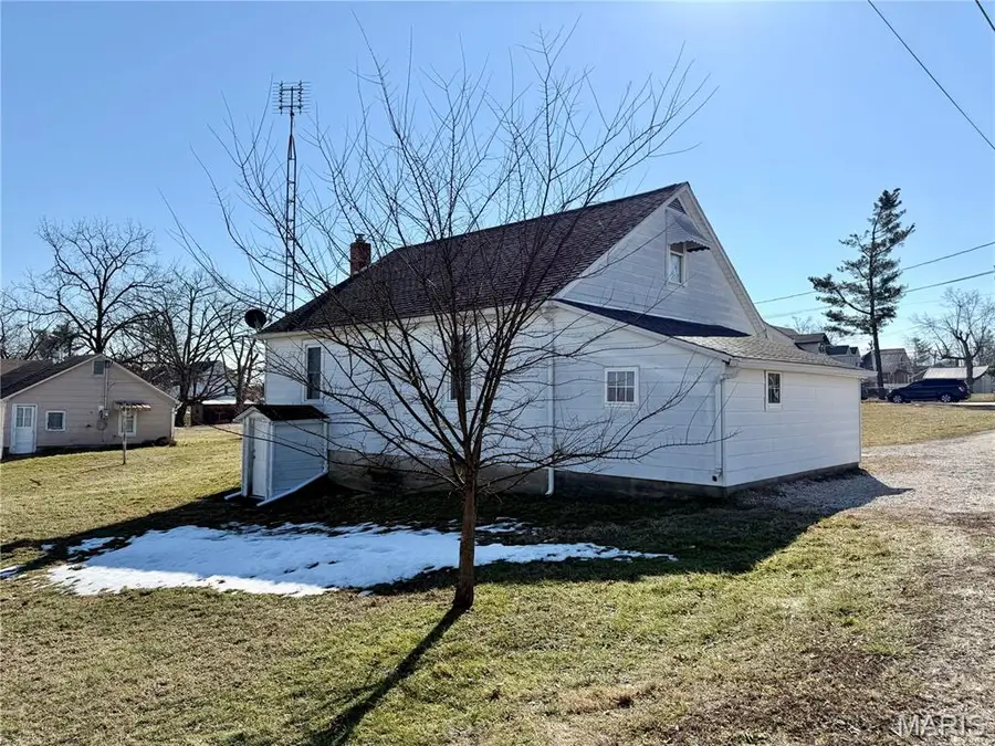 710 Grand Avenue, Perryville, MO 63775 - #3