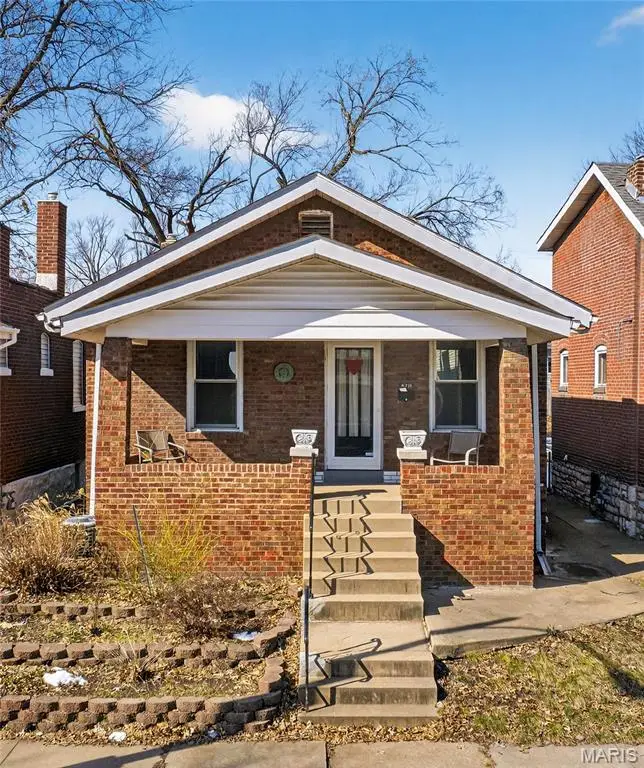 4711 Ray Avenue, Saint Louis, MO 63116 - Image #1