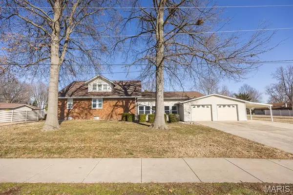 91 W Harnett Street, Mascoutah, IL 62258