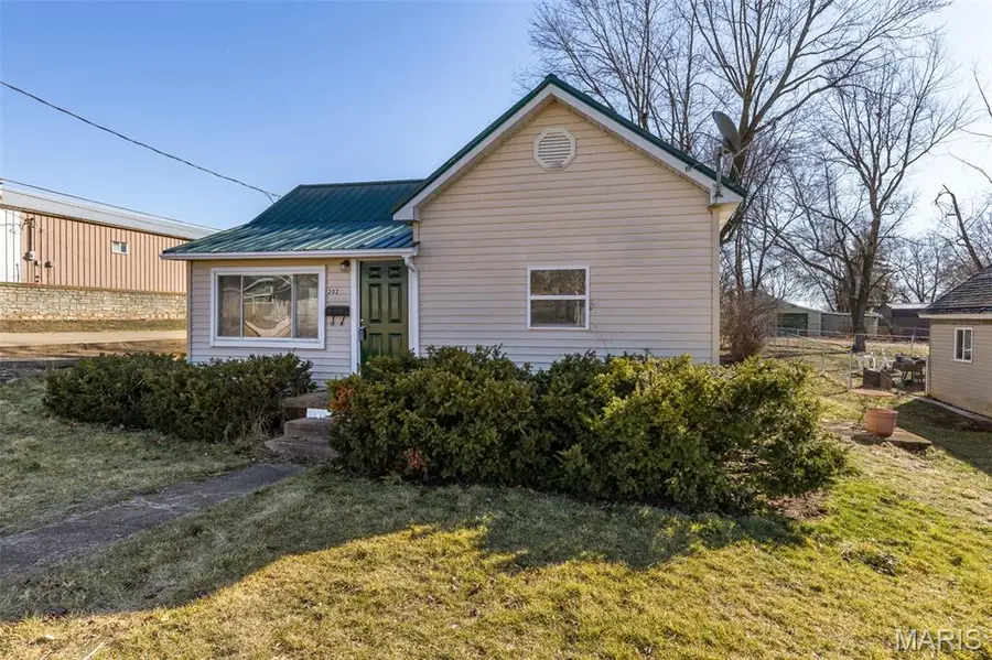 202 S Cantwell Lane, Desloge, MO 63601 - #2