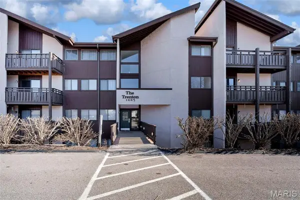 1465 Heritage Landing #403, St Charles, MO 63303