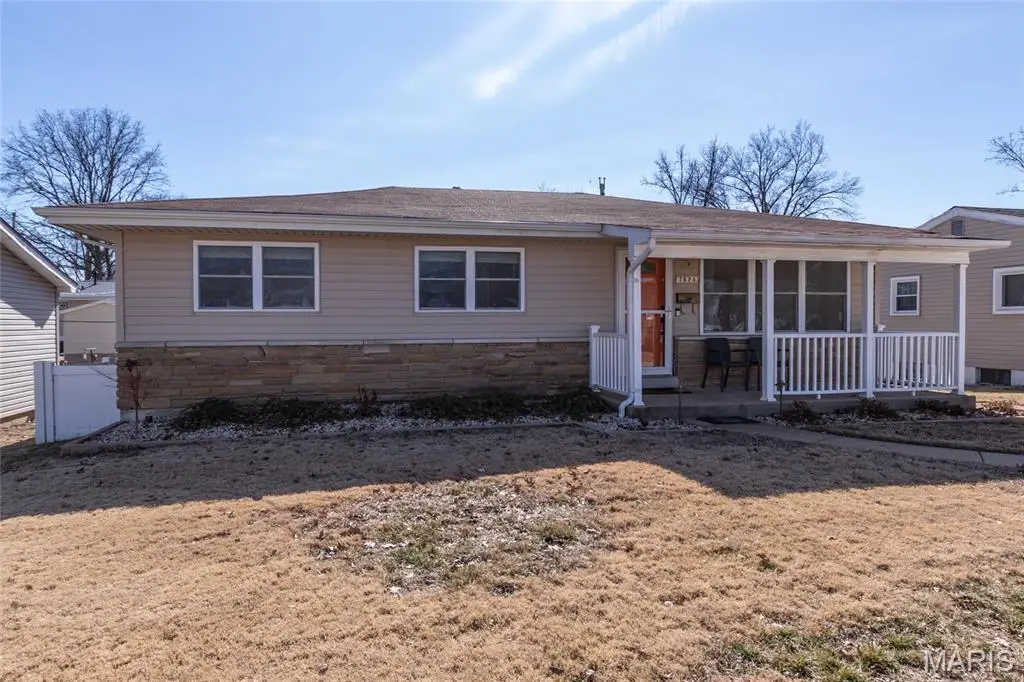 7824 Decatur Drive, Saint Louis, MO 63123 - #1