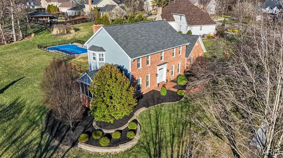 16427 Brandsford Point, Chesterfield, MO 63005 - #2