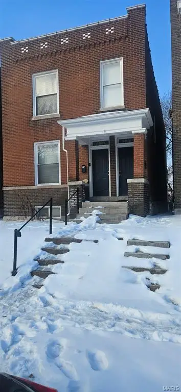 3531 Giles Avenue, Saint Louis, MO 63116 - #1